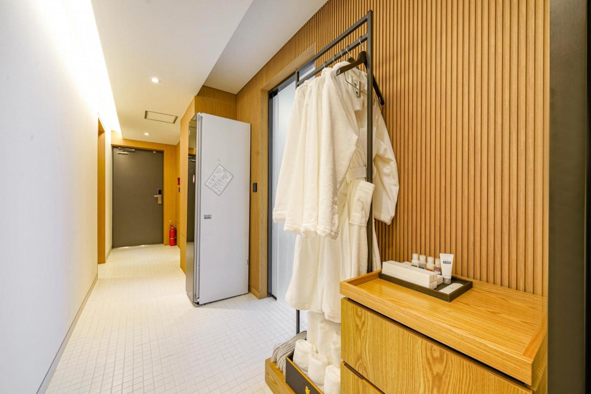 Haeundae The Van Hotel 釜山広域市 エクステリア 写真